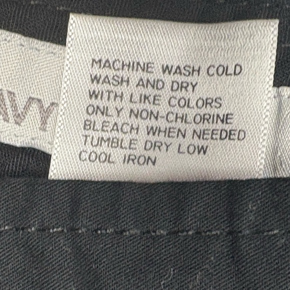 Old Navy Black Chino Mini Skirt Size 2 - Picture 8 of 9